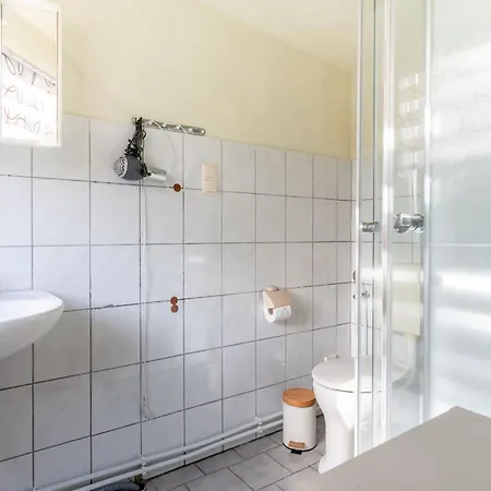 Kleines Nur 5 Auto-min Von Binz